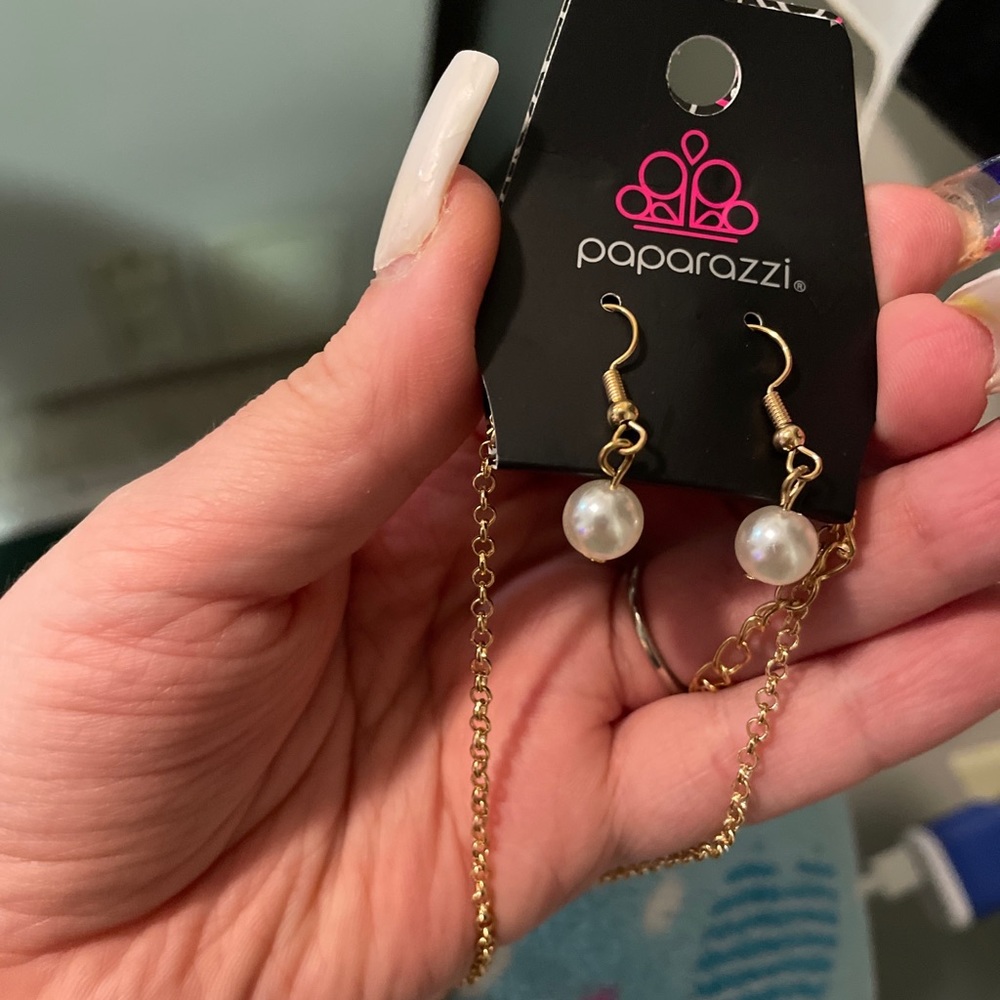 Paparazzi Royally Ever After Gold Necklace - Picture 6 of 6